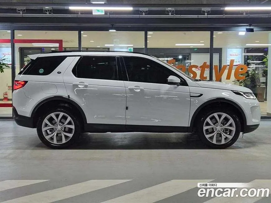 Land Rover Discovery Sport — фото 3