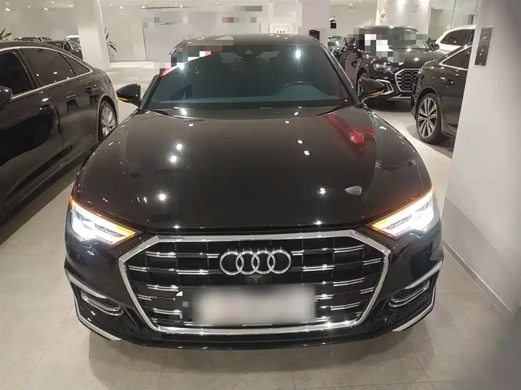 Audi A6L 2023 из CN, фото 3