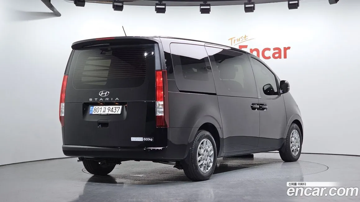 Hyundai Staria 2023 из KR, фото 2