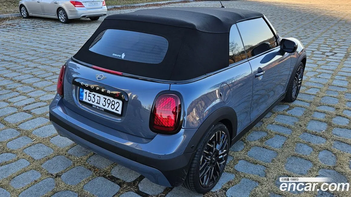 Mini Cooper Convertible — фото 6