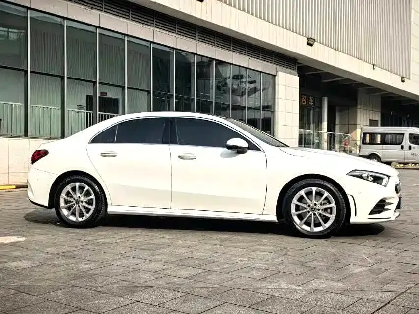 Mercedes-Benz A-Class 2022 из CN, фото 9