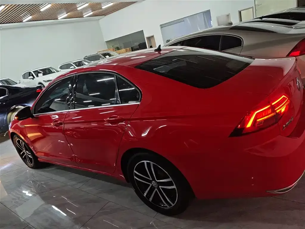 Volkswagen Lamando 2021 из CN, фото 5