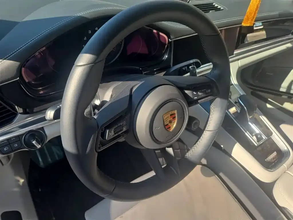 Porsche Panamera 2023 из CN, фото 3