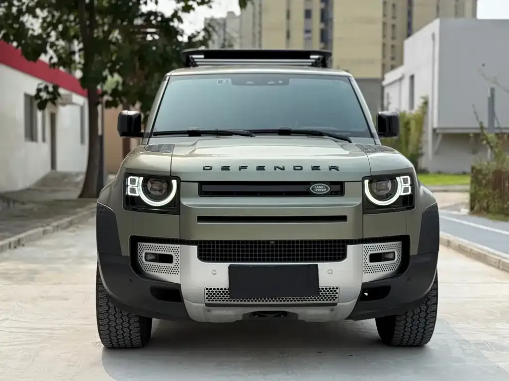 Land Rover Defender — фото 2