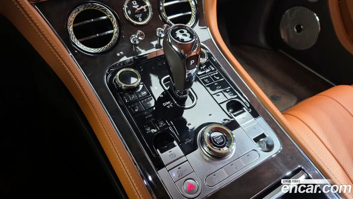 Bentley Continental 2022 из KR, фото 9