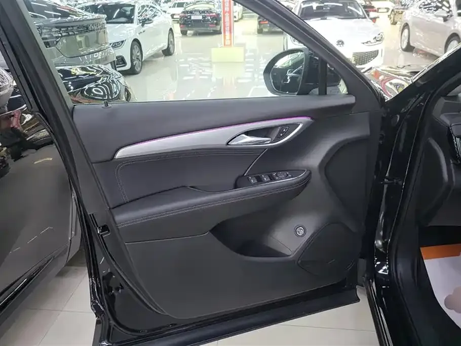 Buick Envision Plus — фото 7