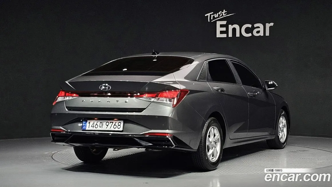 Hyundai AVANTE — фото 2