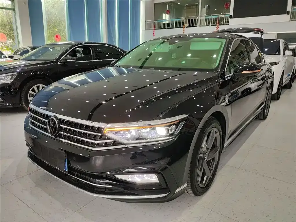 Volkswagen Magotan 2024 из CN, фото 2