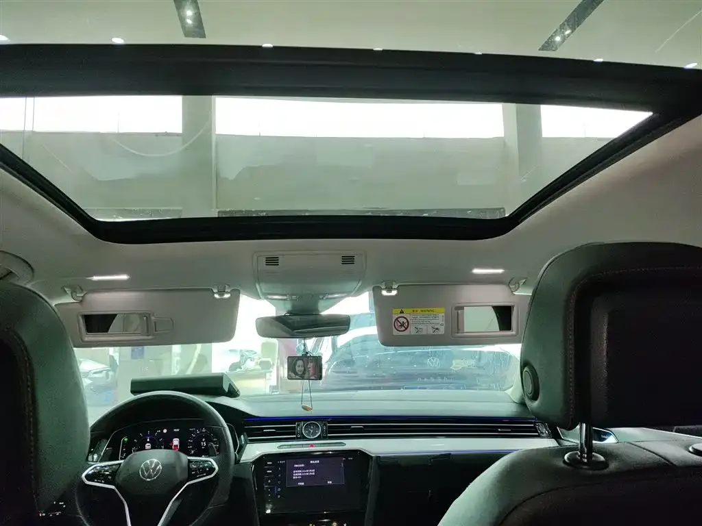 Volkswagen Magotan 2024 из CN, фото 8