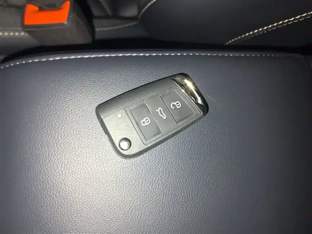 Volkswagen Tharu 2023 из CN, фото 9