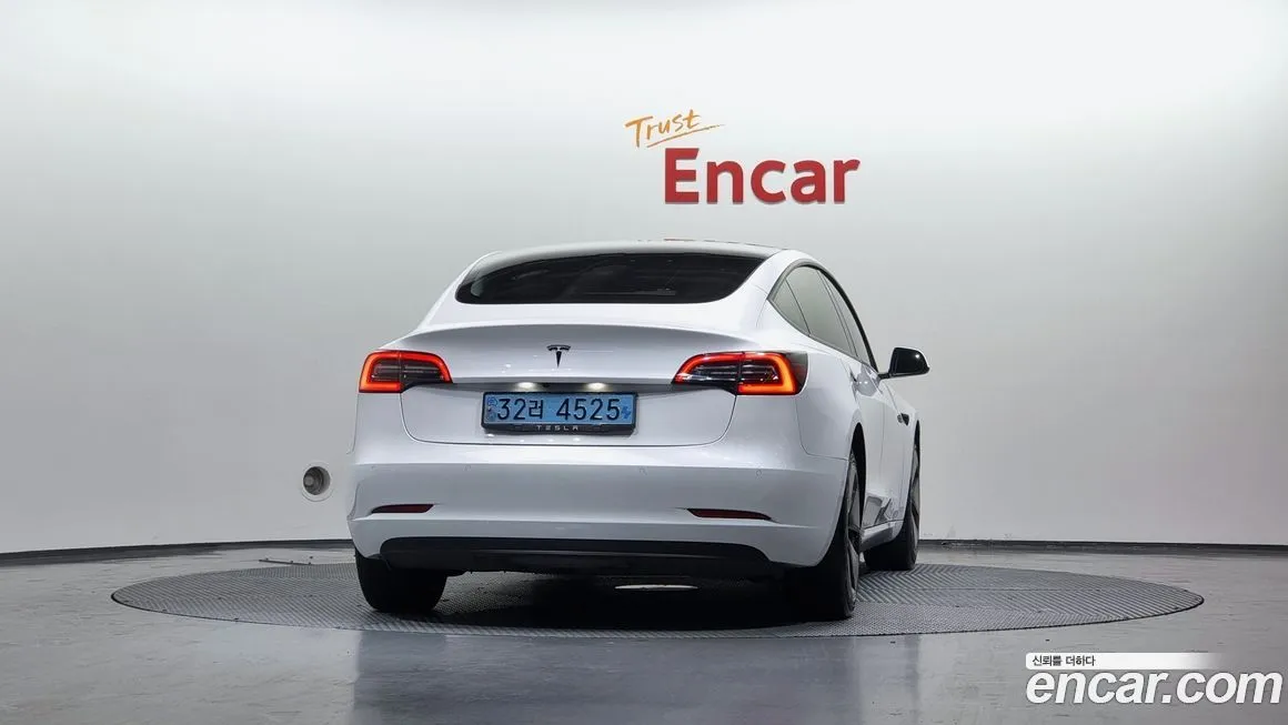 Tesla Model 3 2022 из KR, фото 4