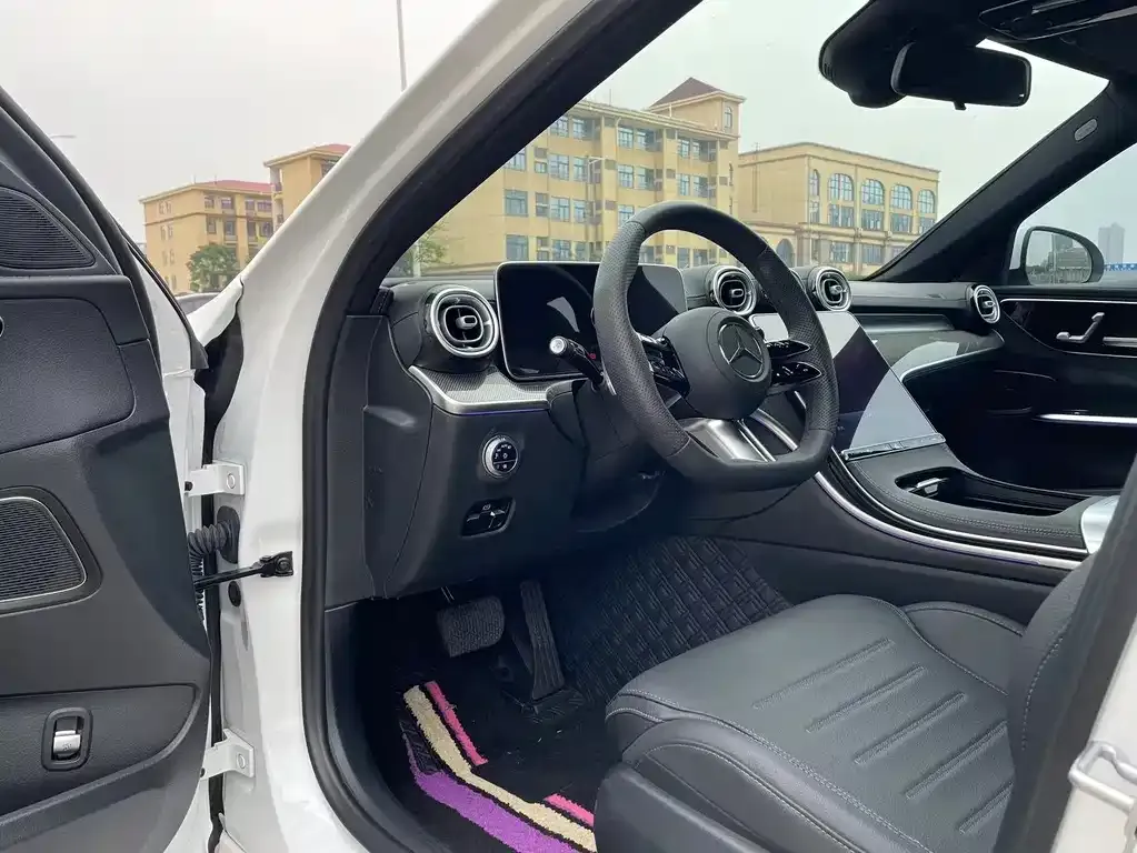 Mercedes-Benz C-Class 2025 из CN, фото 6
