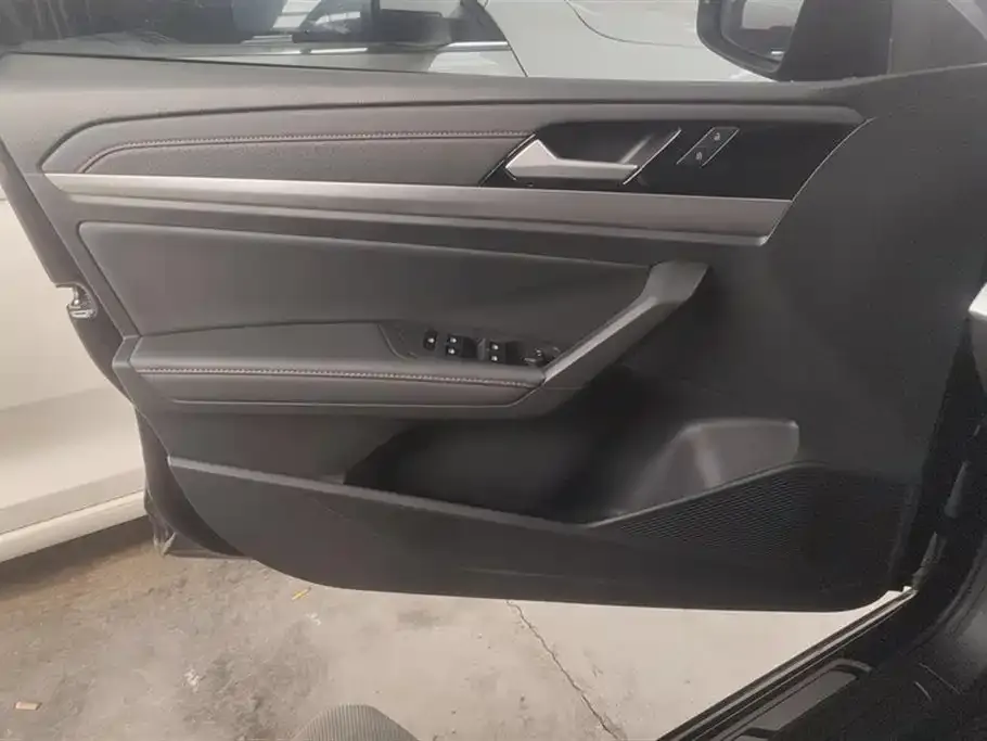 Volkswagen Lavida 2022 из CN, фото 7