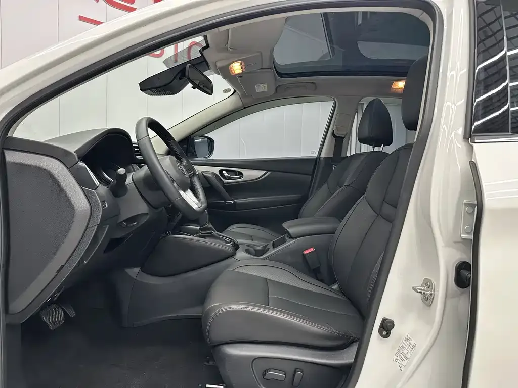 Nissan Qashqai — фото 4