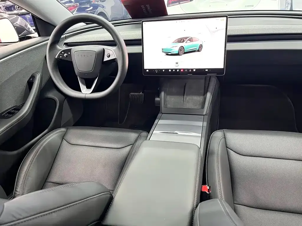 Tesla Model 3 2024 из CN, фото 4