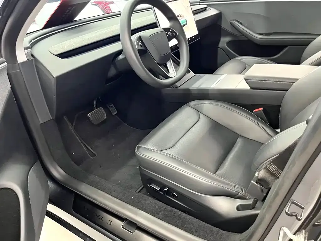 Tesla Model 3 2024 из CN, фото 5