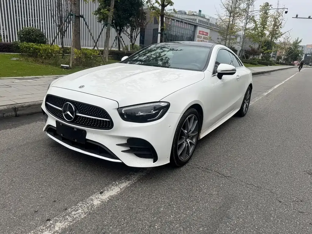 Mercedes-Benz E-Class (Import) 2023 из CN, фото 1