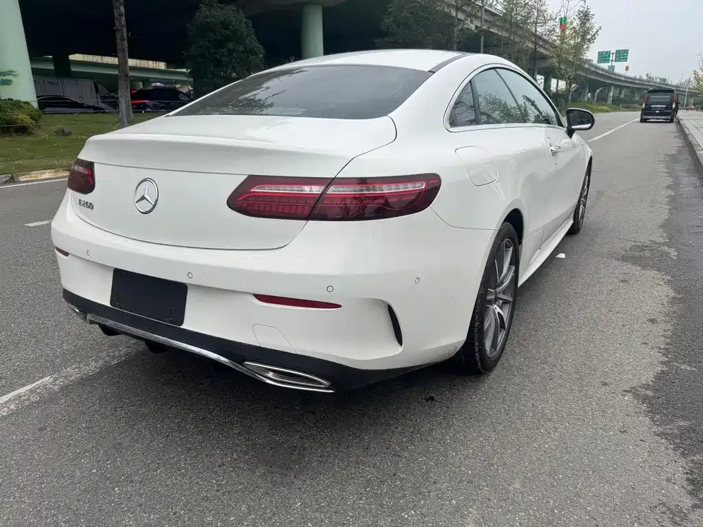 Mercedes-Benz E-Class (Import) 2023 из CN, фото 10