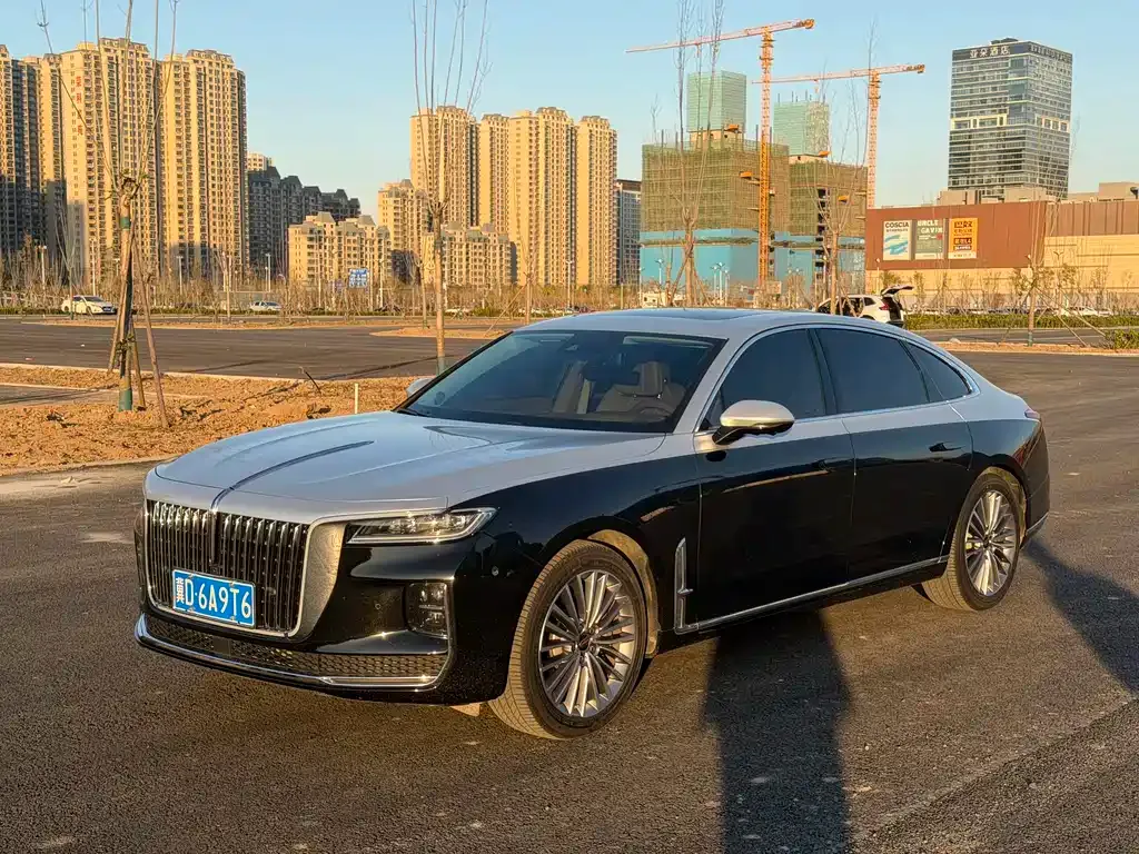 Hongqi H9 — фото 1