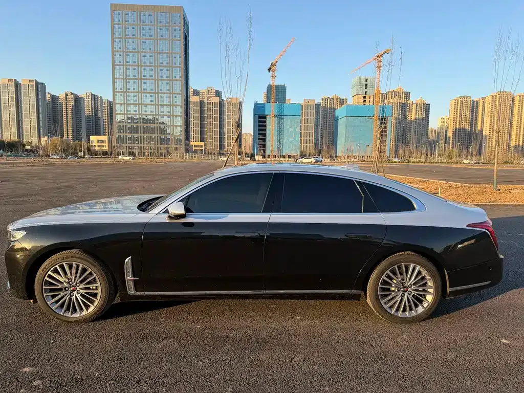 Hongqi H9 — фото 3