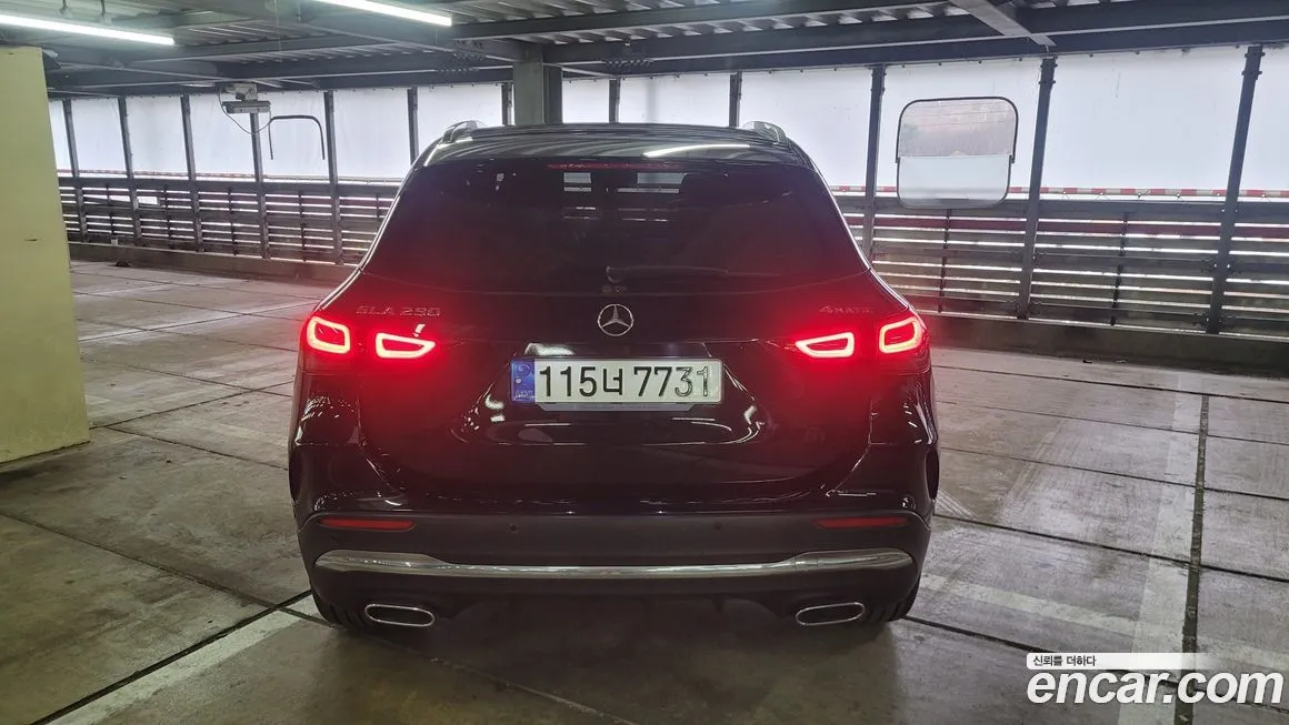 Mercedes-Benz GLA-Class — фото 6