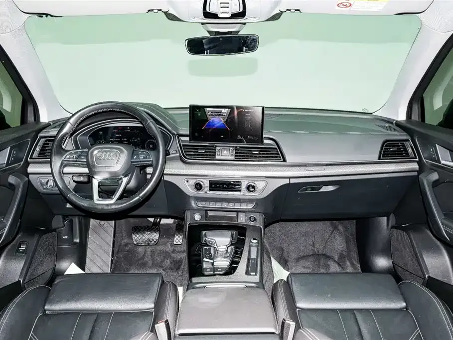 Audi Q5L 2022 из CN, фото 7