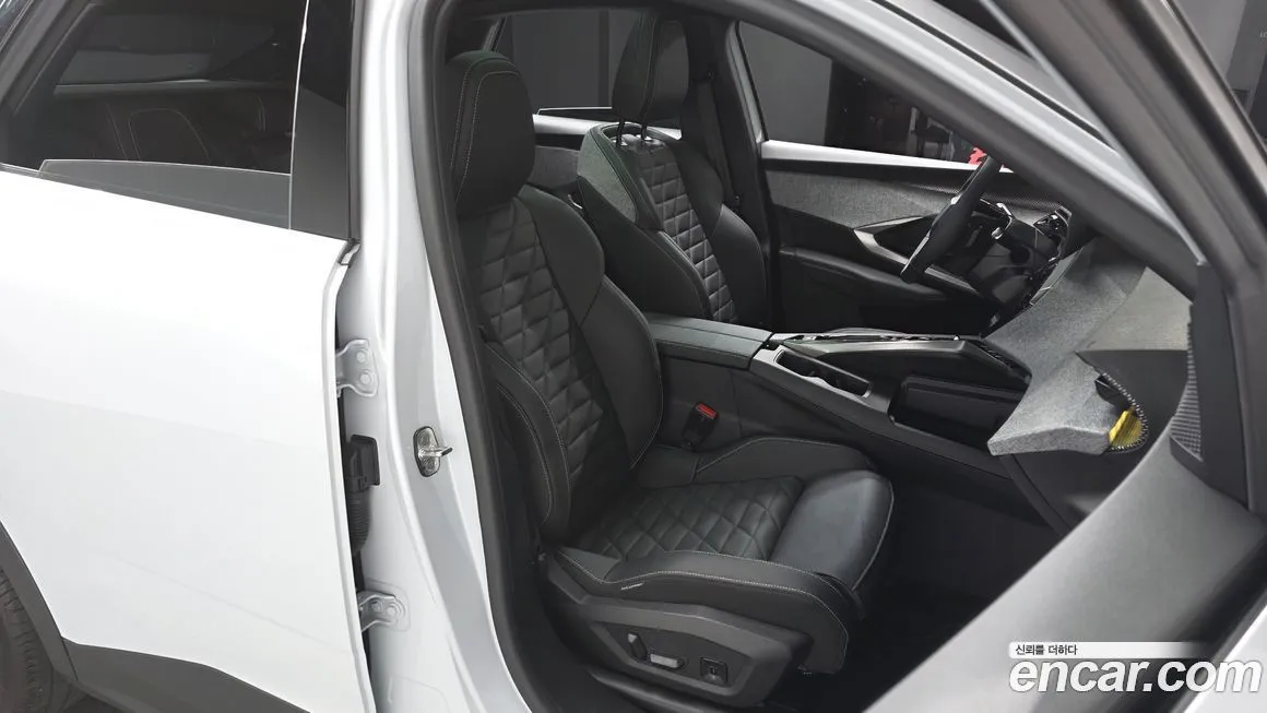 Peugeot 3008 2025 из KR, фото 10