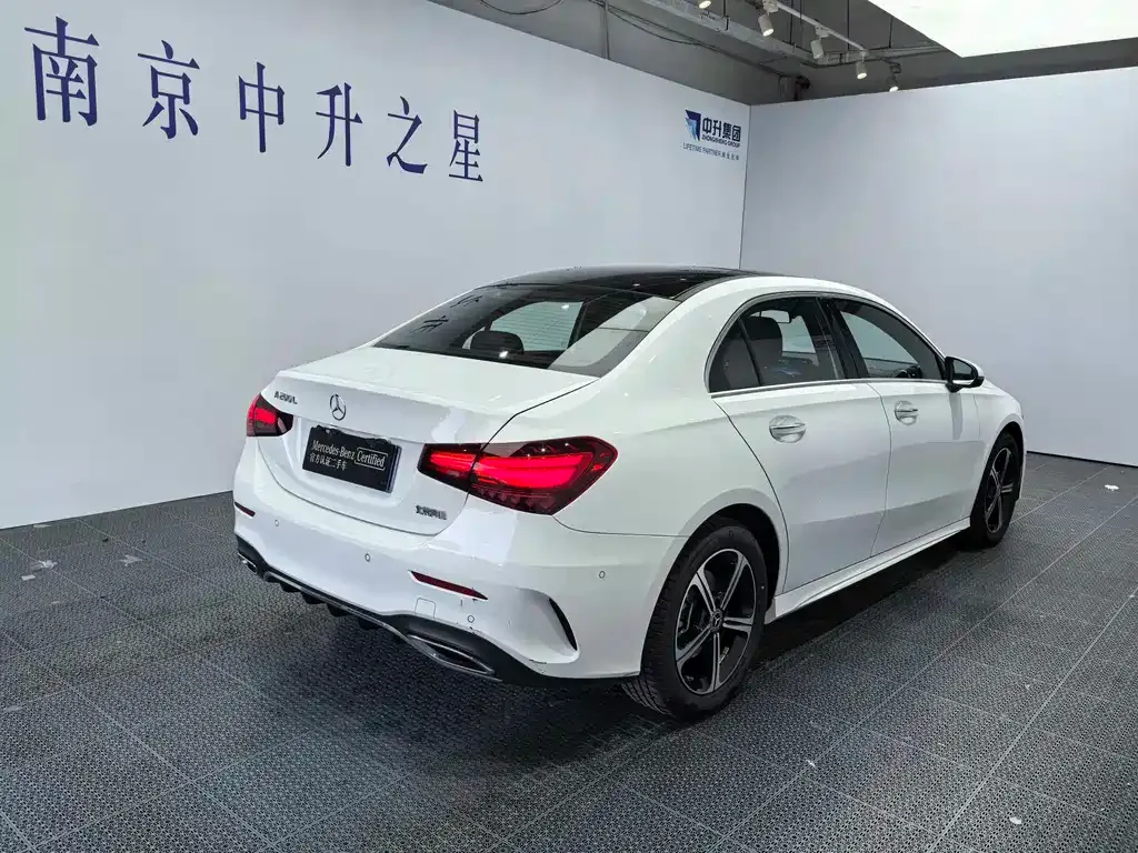 Mercedes-Benz A-Class — фото 5