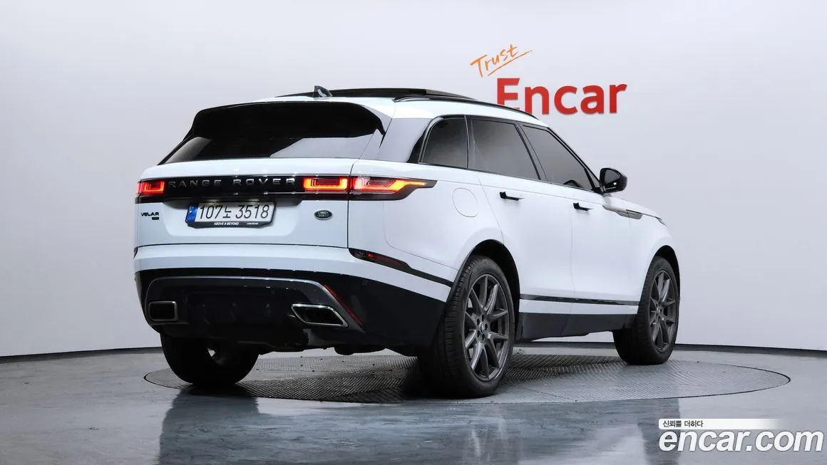 Land Rover Range Rover Velar 2022 из KR, фото 2