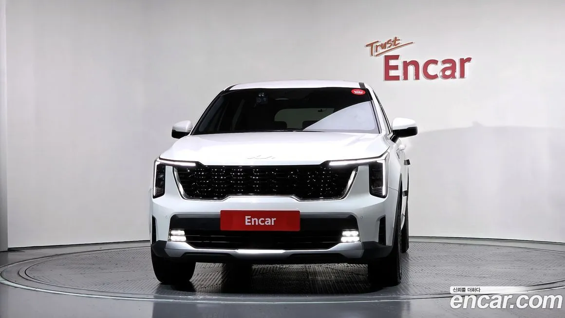 Kia Sorento — фото 3