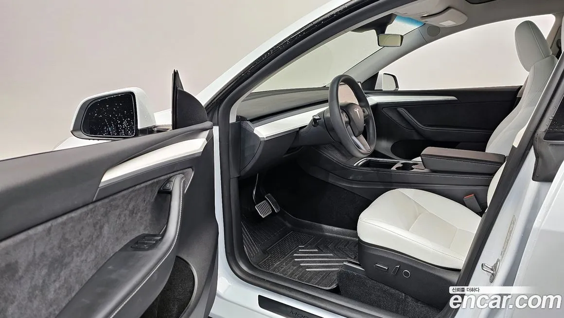 Tesla Model Y 2024 из KR, фото 10