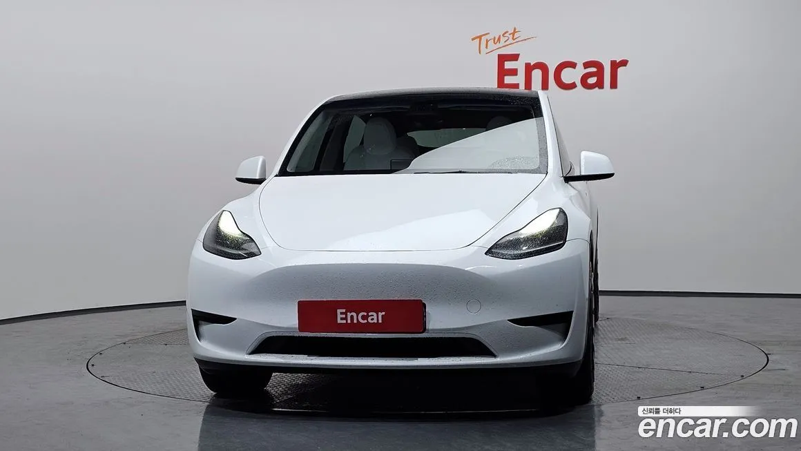 Tesla Model Y 2024 из KR, фото 3