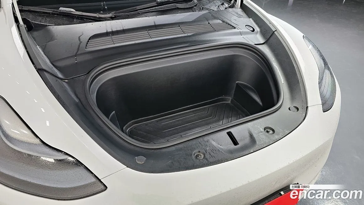 Tesla Model Y 2024 из KR, фото 6