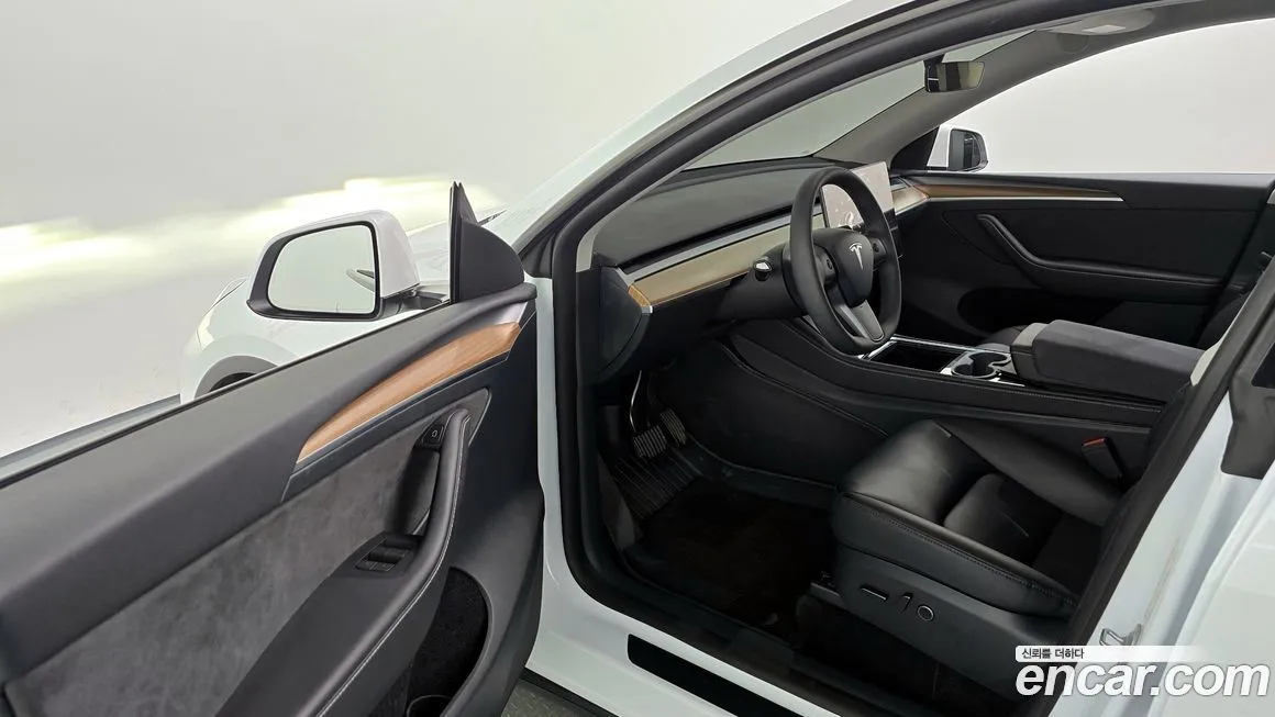 Tesla Model Y 2024 из KR, фото 10