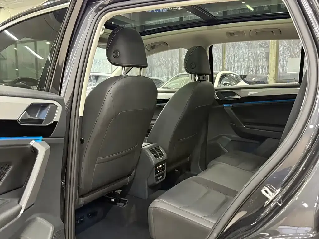 Volkswagen Tayron 2022 из CN, фото 10