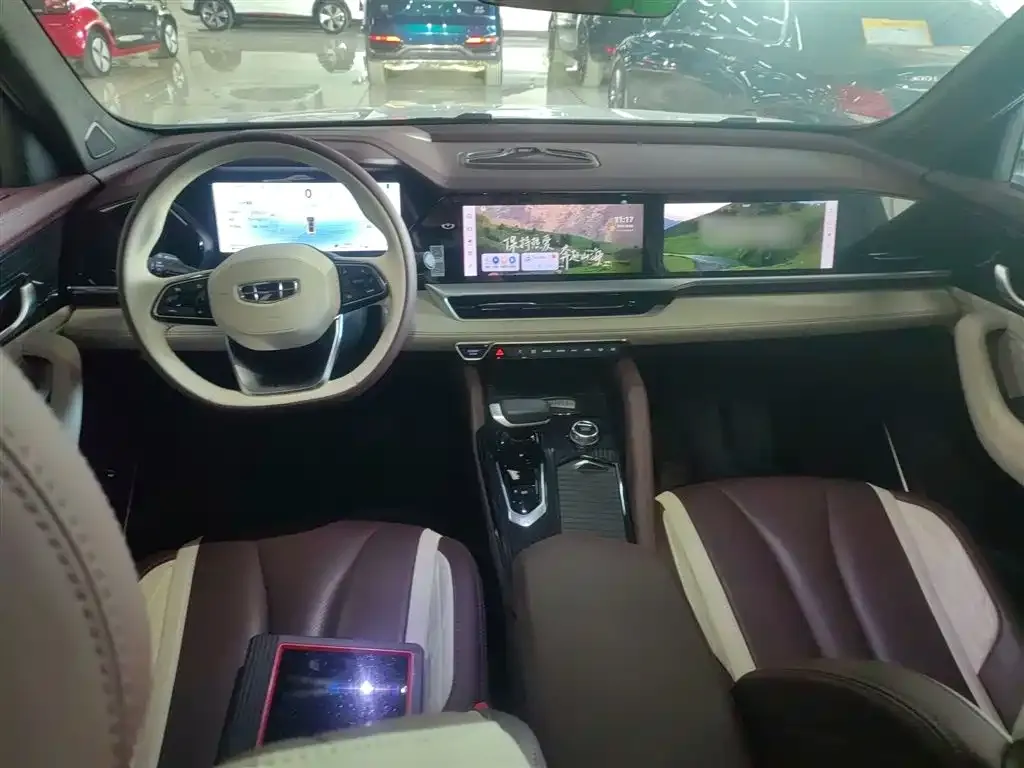 Geely Xingyue L 2024 из CN, фото 10