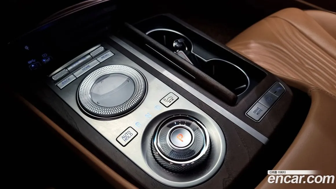 Genesis G80 — фото 9