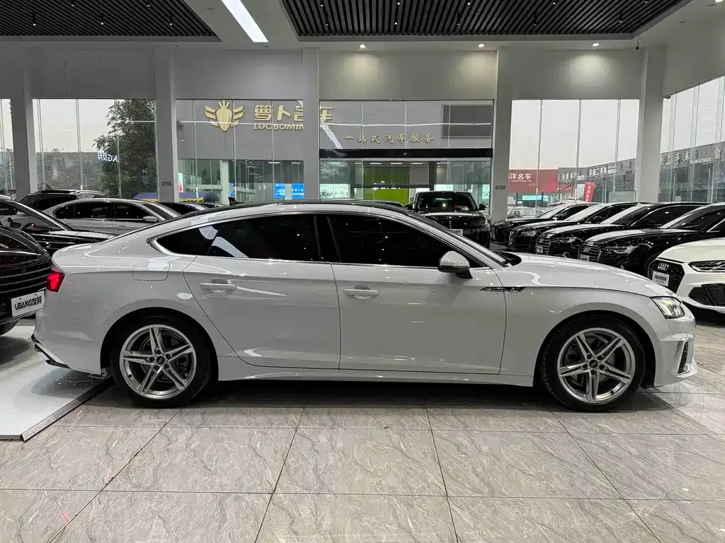 Audi A5 (Import) 2022 из CN, фото 7