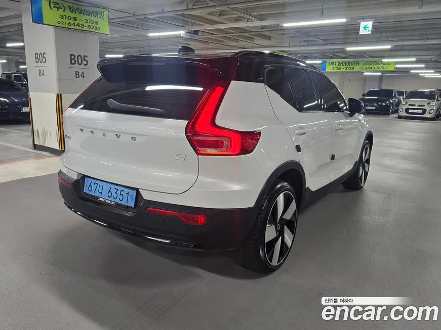 Volvo XC40 2024 из KR, фото 4