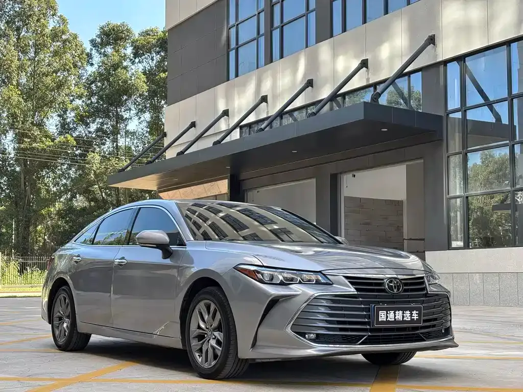 Toyota Avalon 2021 из CN, фото 3