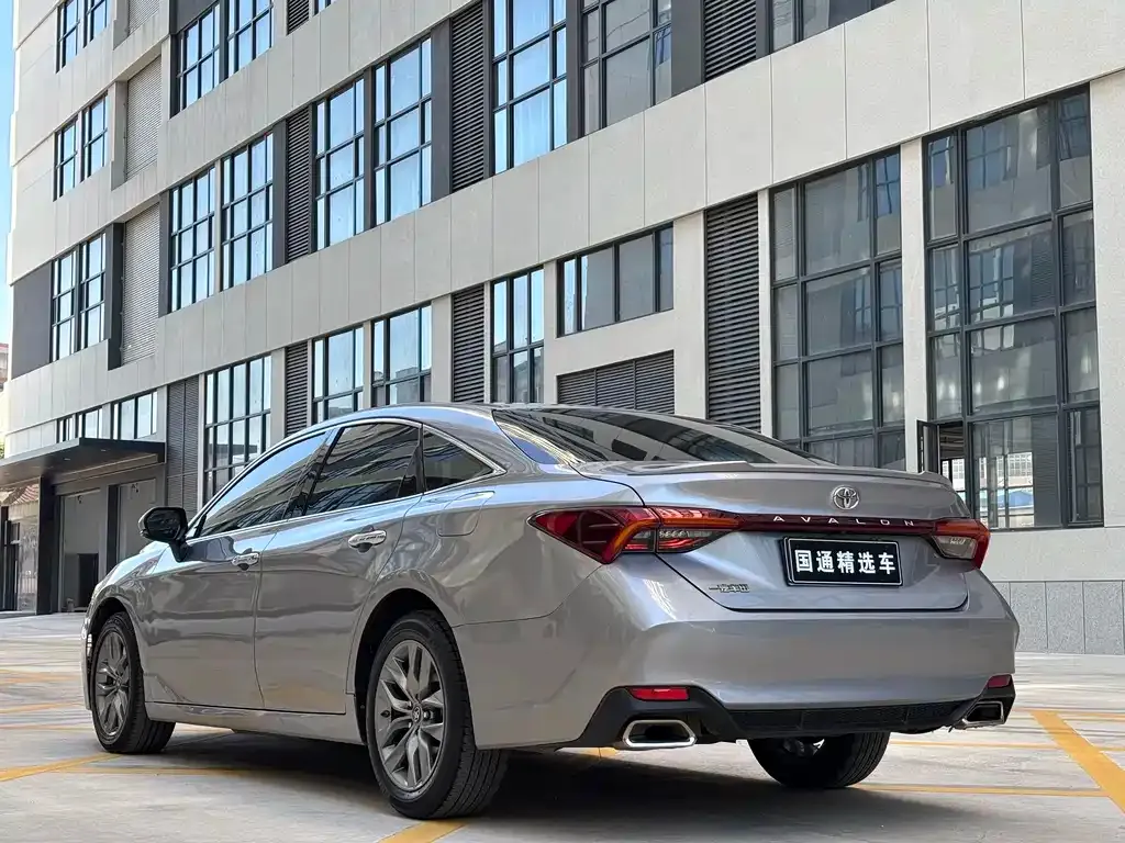 Toyota Avalon 2021 из CN, фото 4