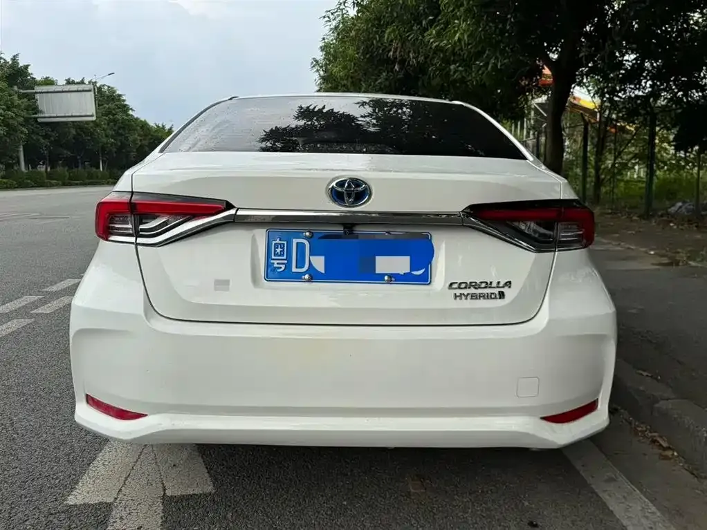Toyota Corolla 2023 из CN, фото 7