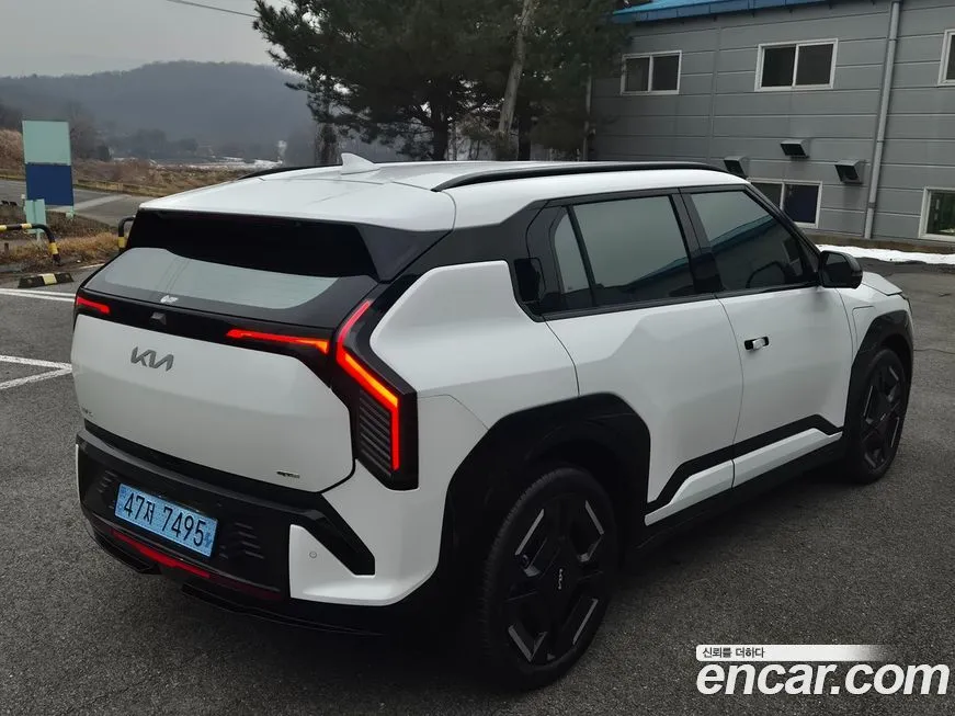 Kia EV3 2025 из KR, фото 2