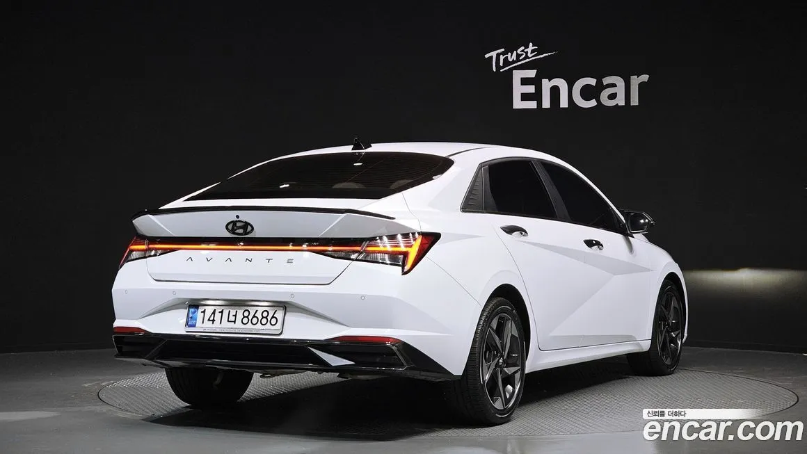 Hyundai AVANTE — фото 2