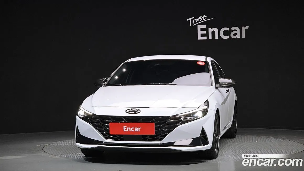 Hyundai AVANTE — фото 3