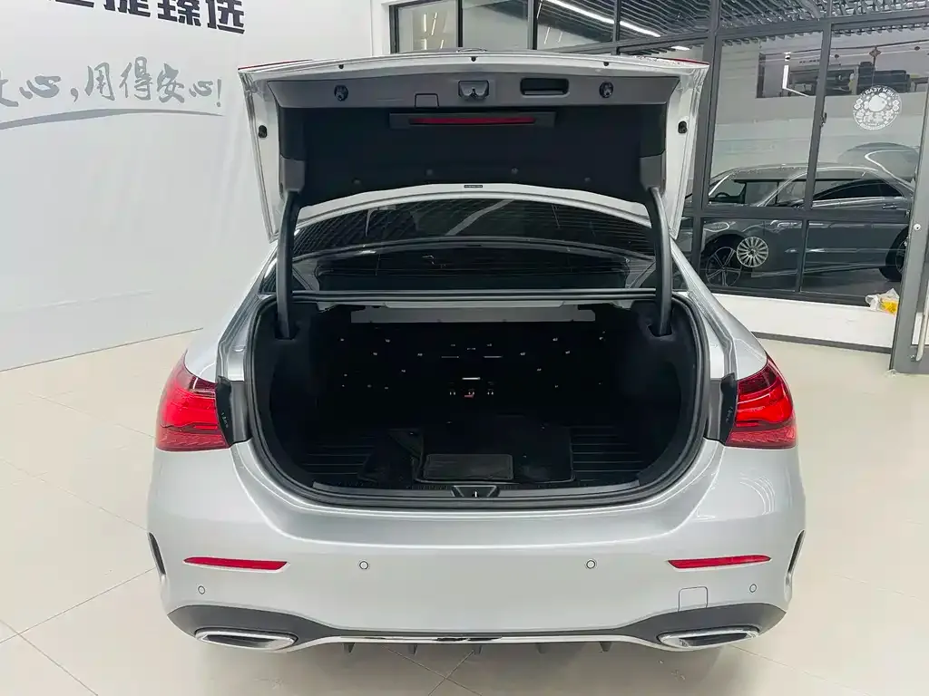 Mercedes-Benz A-Class 2024 из CN, фото 10