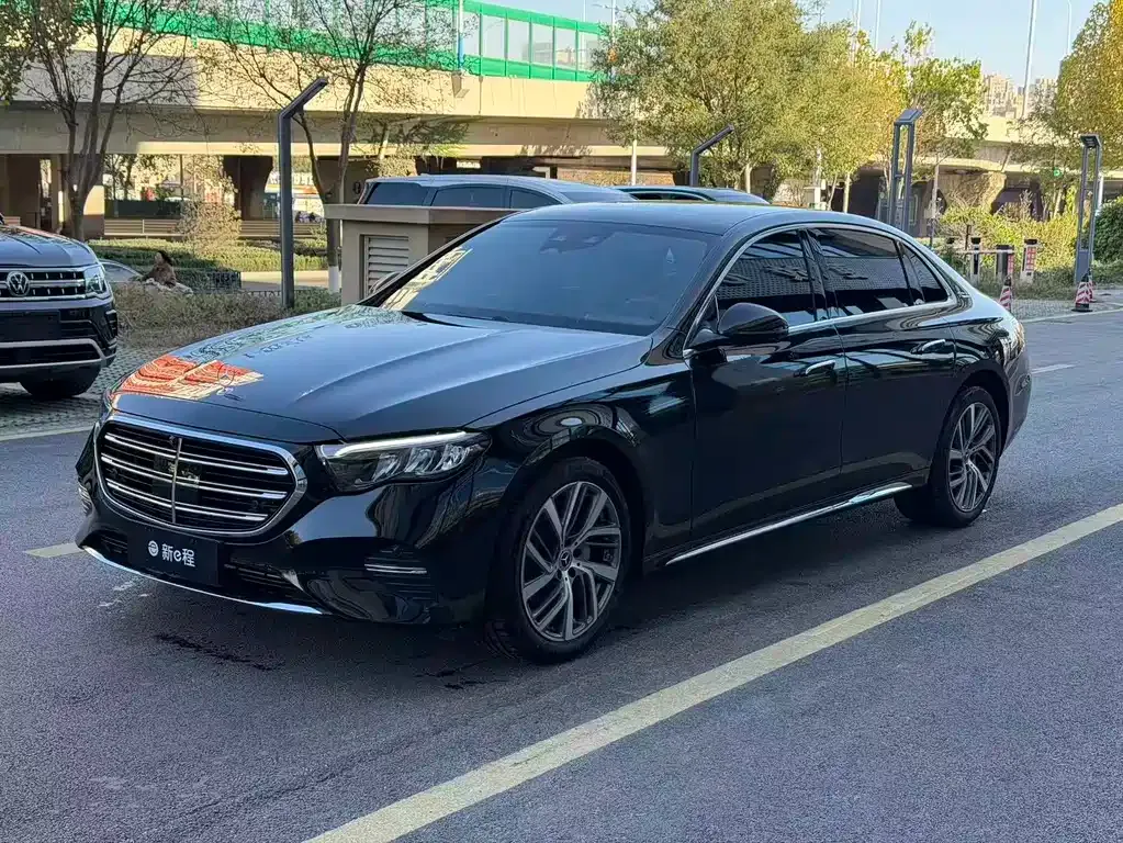 Mercedes-Benz E-Class 2025 из CN, фото 1