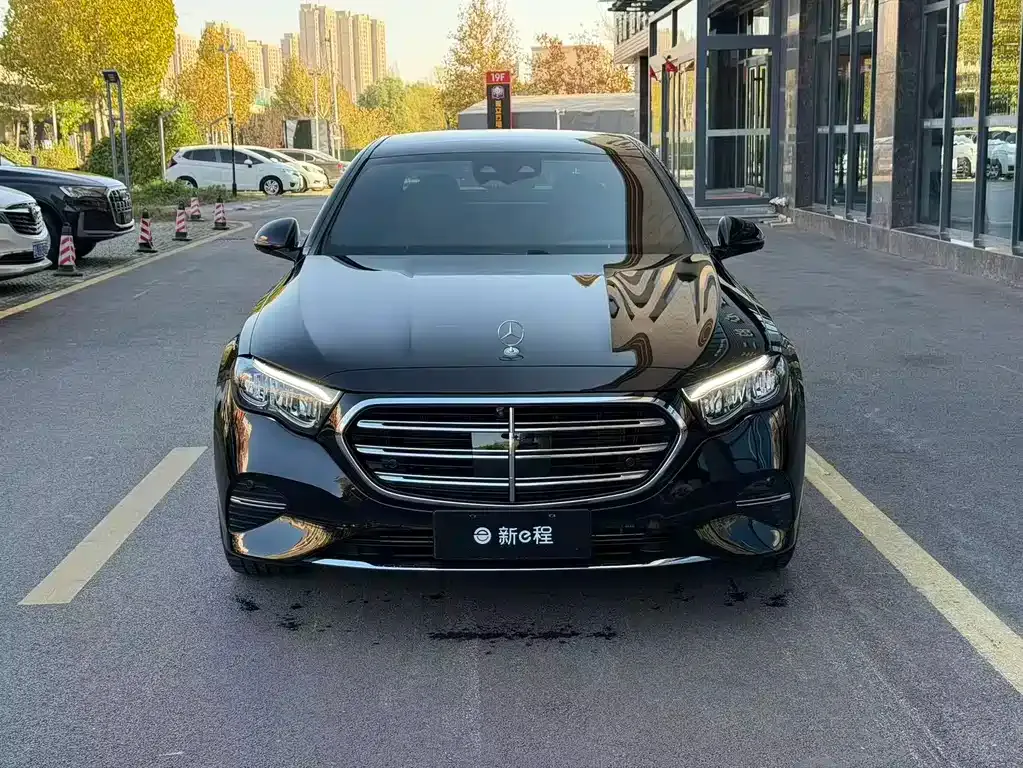 Mercedes-Benz E-Class 2025 из CN, фото 2