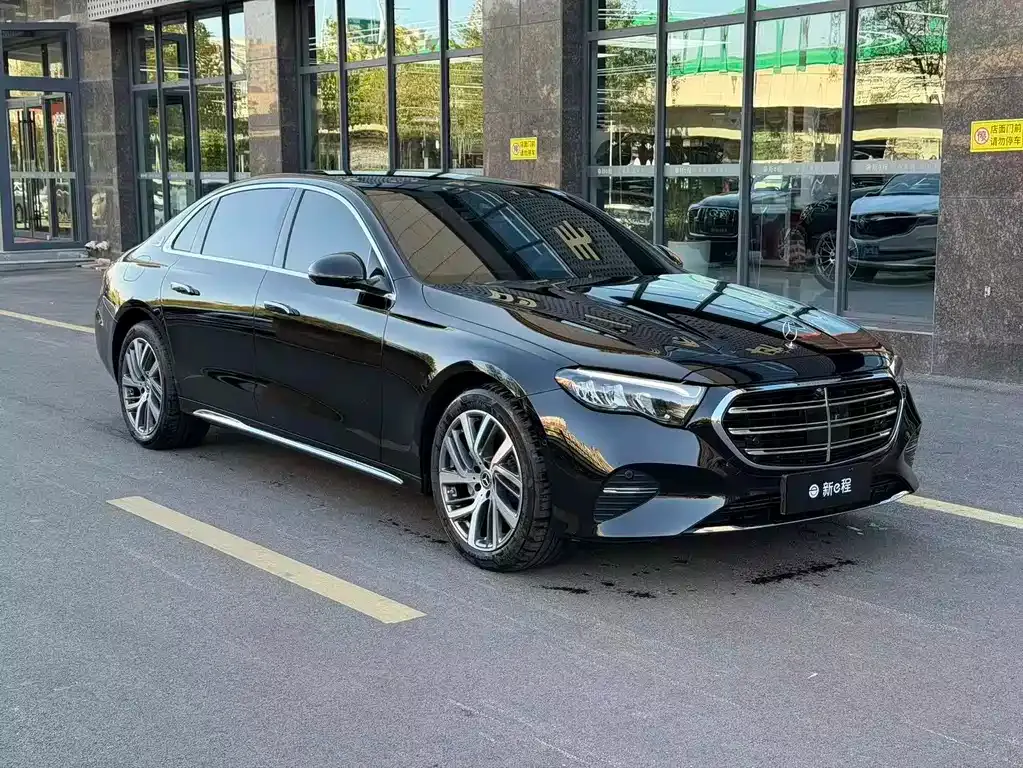 Mercedes-Benz E-Class 2025 из CN, фото 3