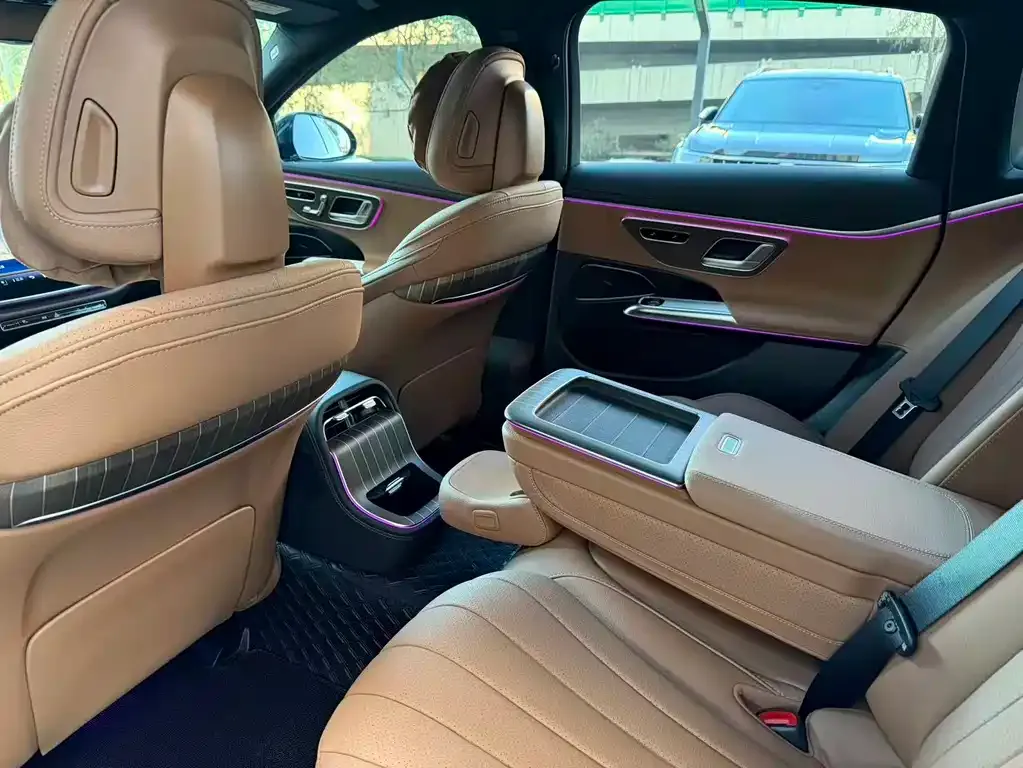 Mercedes-Benz E-Class 2025 из CN, фото 7